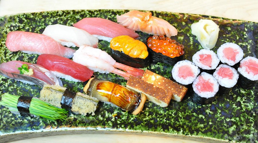 sushi tsukiji